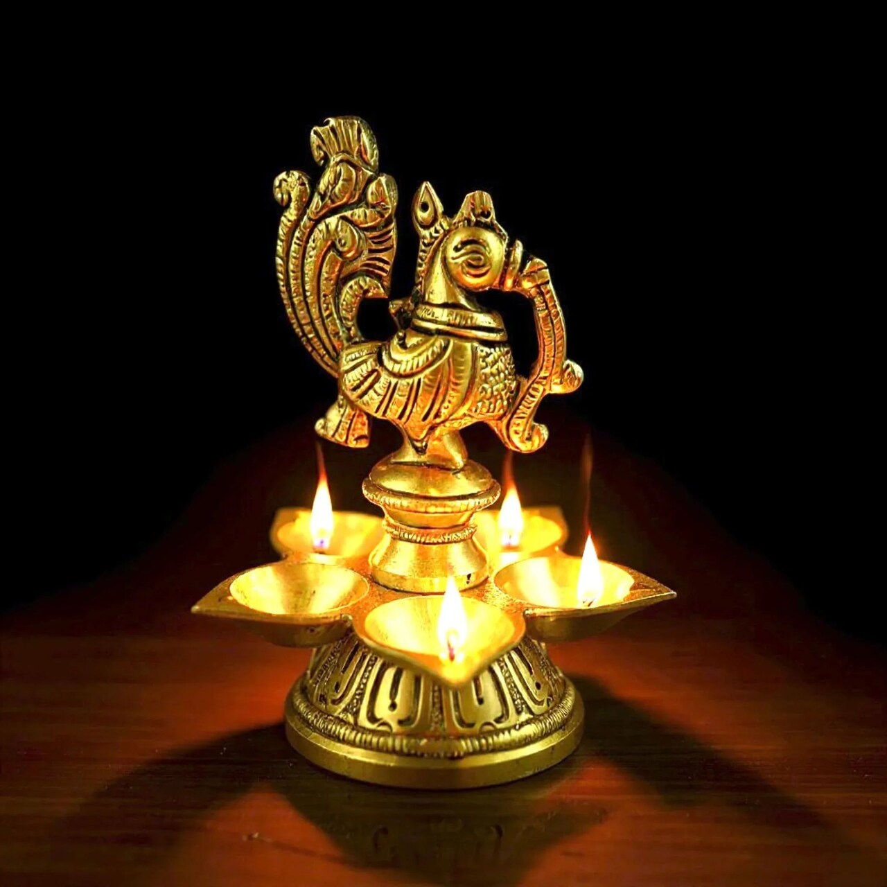 Peacock Deepam Brass Finish Diya Annam Deepak Samai Oil Lamp with Base Indian Festival Diwali Diya Hindu Puja Religious Home Decor Pooja Lamp Indian Housewarming Wedding Return Gift